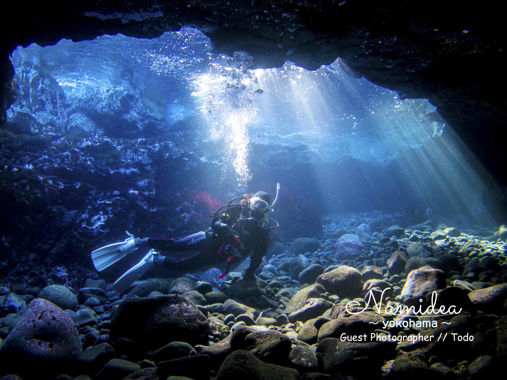 2015年元旦の海 ヨコバマの富戸ホール