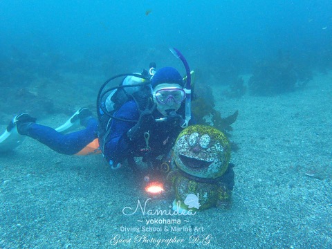 江の浦の水中ドラえもん
