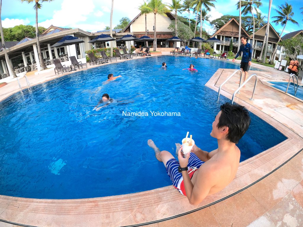 パラオ パシフィックリゾートのプール