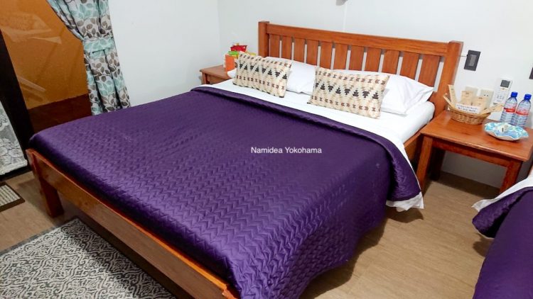 フィリピンアニラオ  ヴィラマグダレナ　コンフォートルームベッド